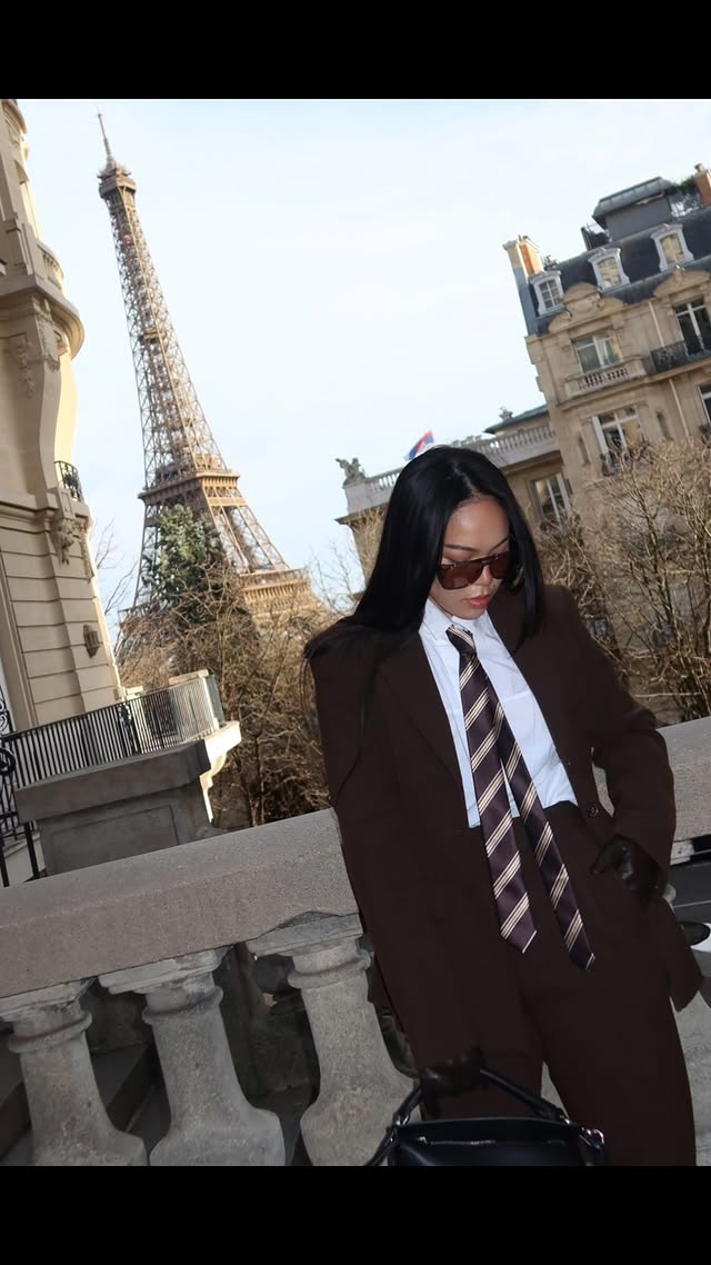 Instagram post by @inspiredmediaco for Walmart Creator. Caption reads: AD | did someone say holiday gift guide?! content....