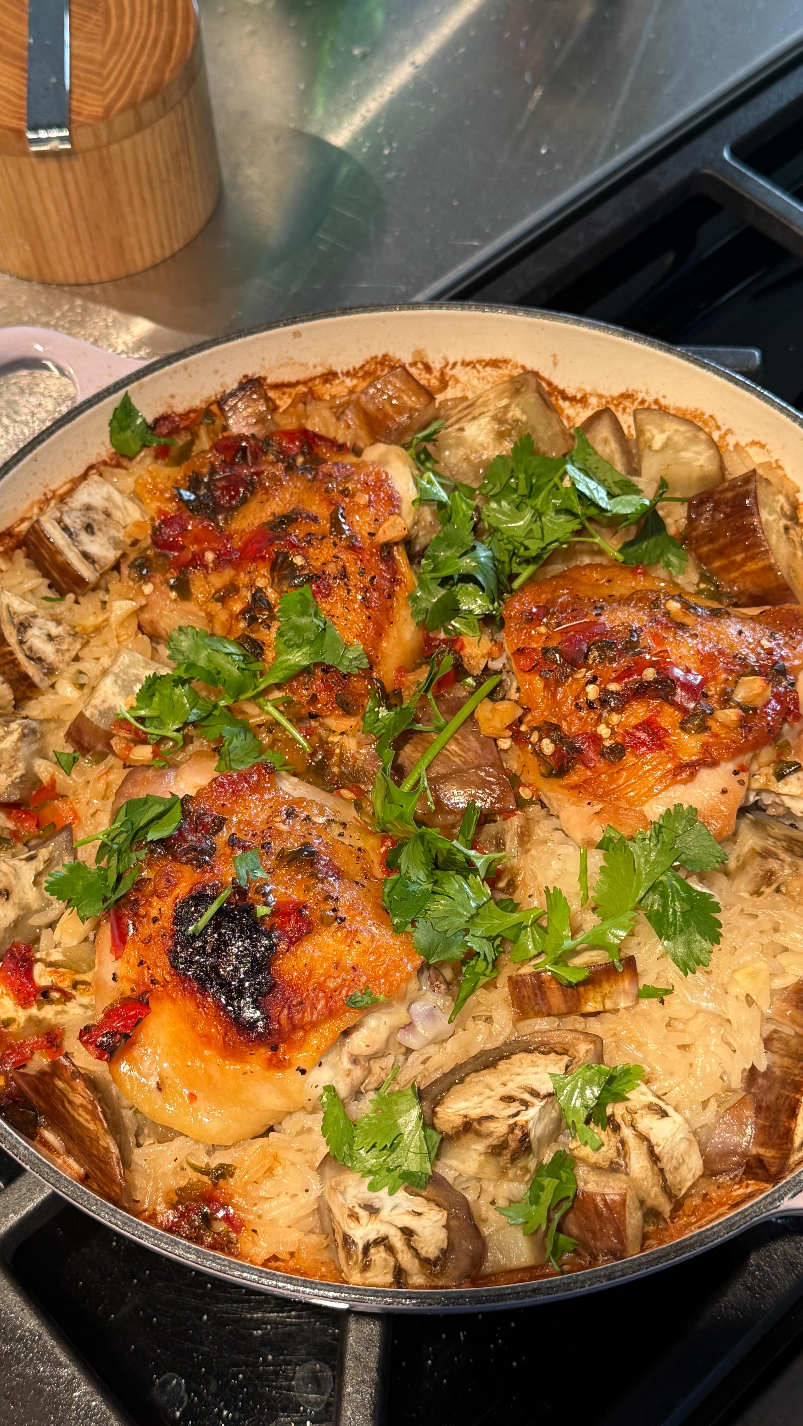 Instagram post by @carmeninthegarden for Le Creuset. Caption reads: an (early) evening in my life 💚 let me know if....