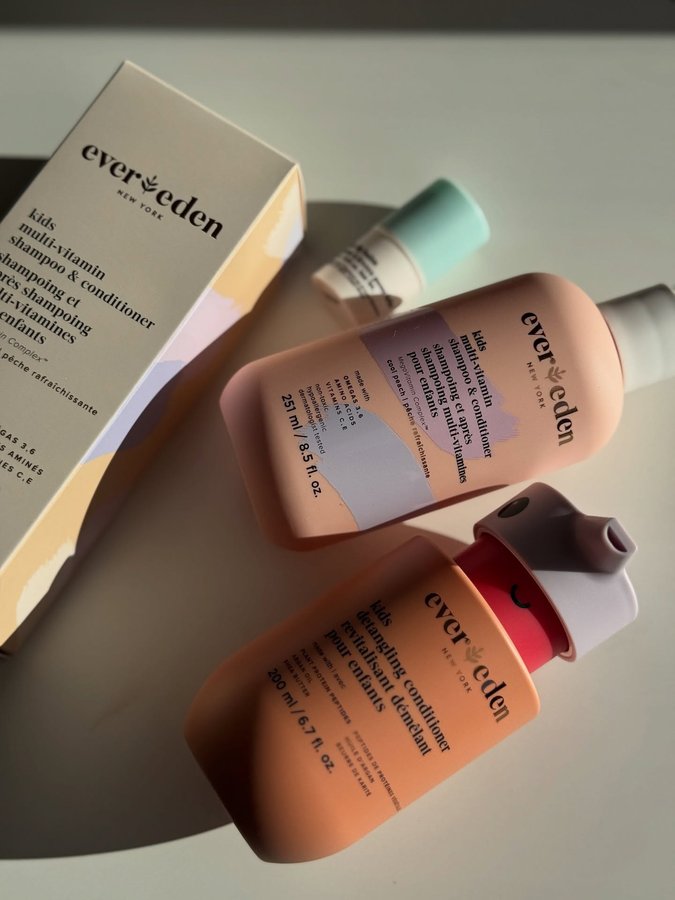 Instagram post by @undivided_honesty for Evereden. Caption reads: Got a head start to my Christmas shopping with....