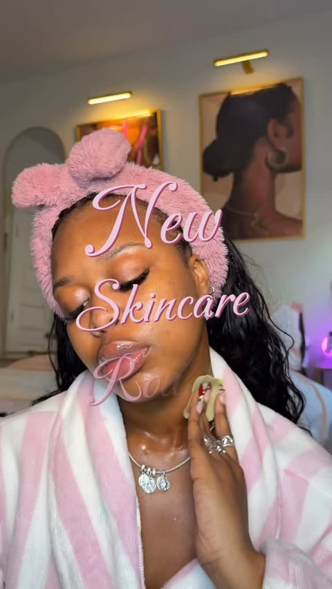 Instagram post by @debb_leo for Naturium. Caption reads: New year, new skincare favorites 🤍
A mix of my....