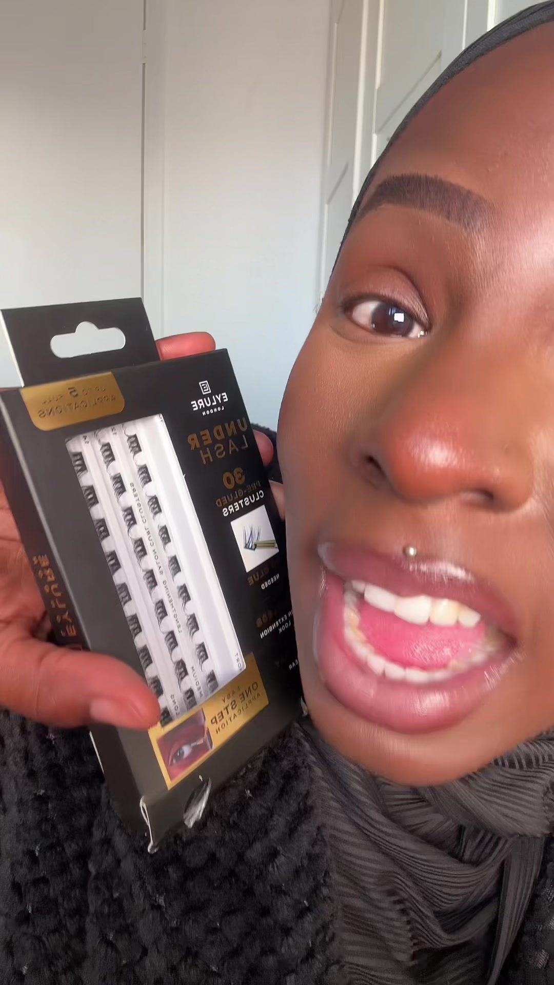 TikTok post by @ameenaroshae for Eylure. Caption reads: OHHHH! Had to give these @EYLURE LONDON lashes a....