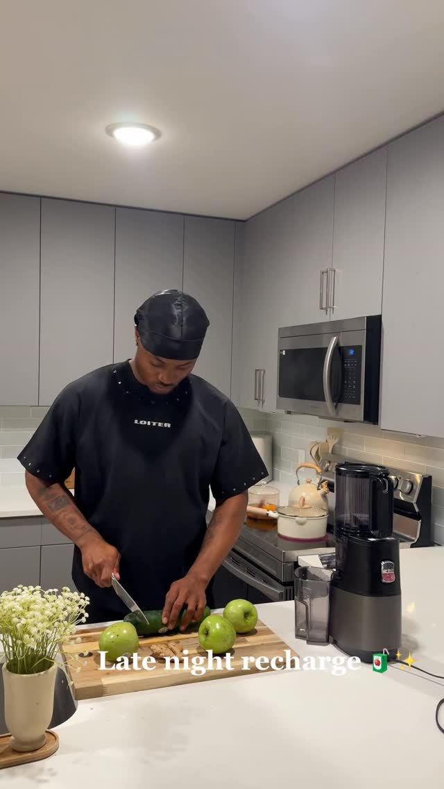 Instagram post by @king._kelvin for Heart & Soil. Caption reads: Just good energy, good meals, and....