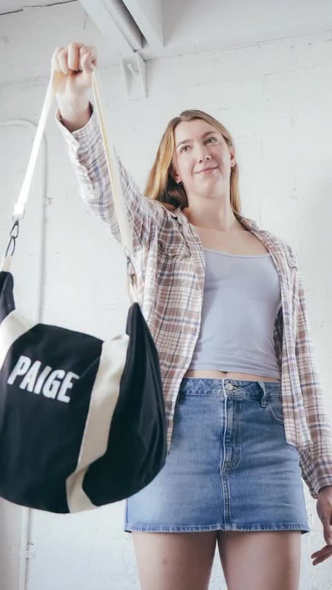 Instagram post by @amanda.muse for Paige. Caption reads: Fitted & feeling like myself wearing @paige 💖....