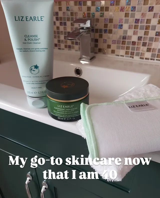 Instagram post by @home_from_home_x for Liz Earle Beauty Co.. Caption reads: [...] to take better care of my skin.....