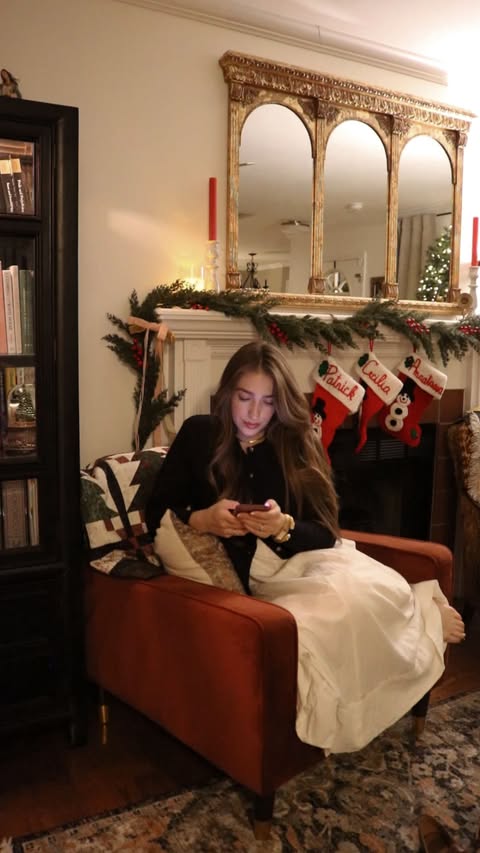 Instagram post by @ceciliajeanblog for Hallow. Caption reads: Comment ADVENT for a free trial to @hallowapp sent....