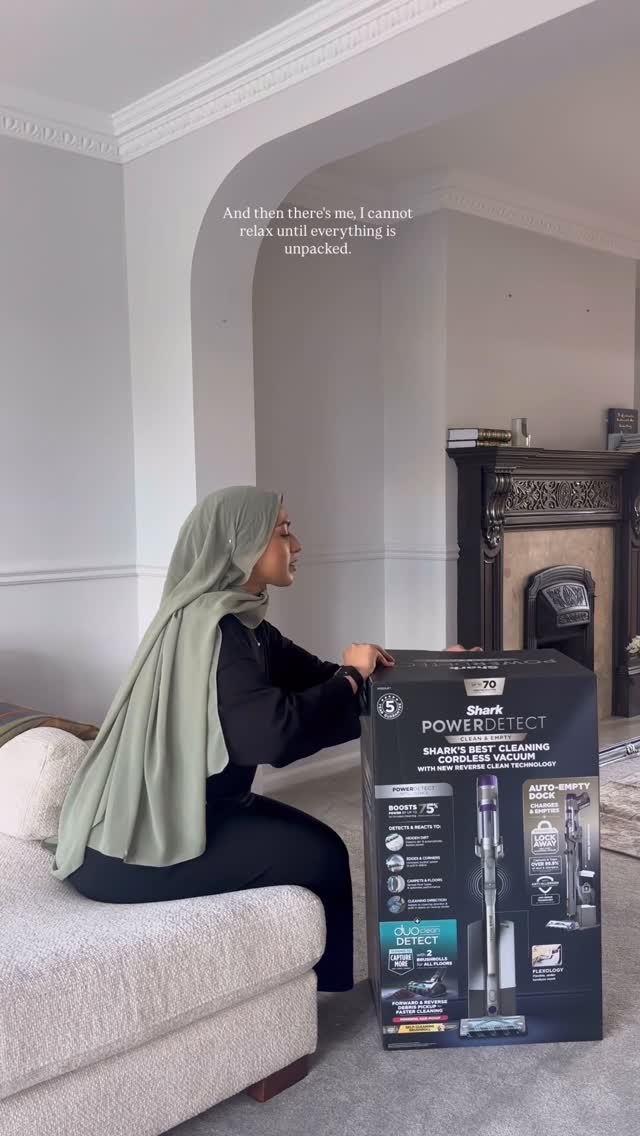 Instagram post by @aaliyah.unia for Dunelm. Caption reads: Which team are you?

Just back from Umrah,....