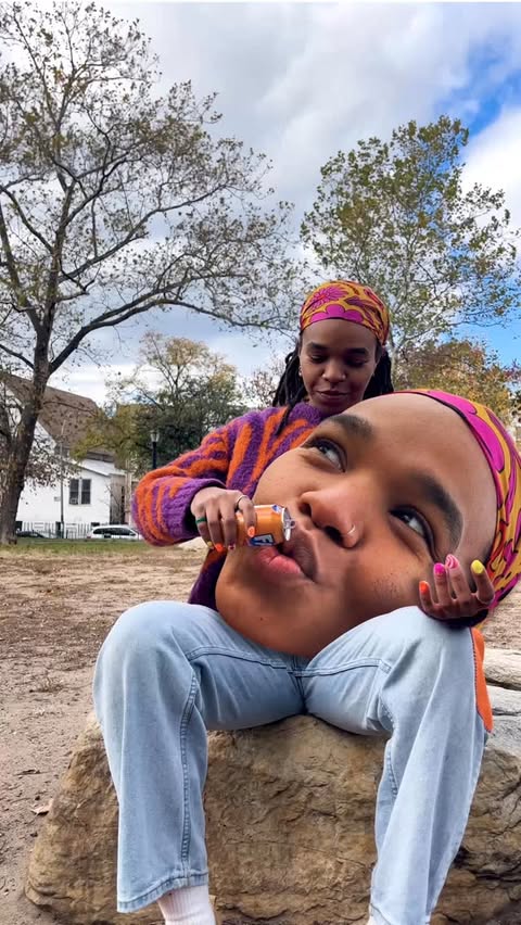 Instagram post by @helenratner for Fanta. Caption reads: Heyyyyyy big head 😚
~~~
More work for @fanta....