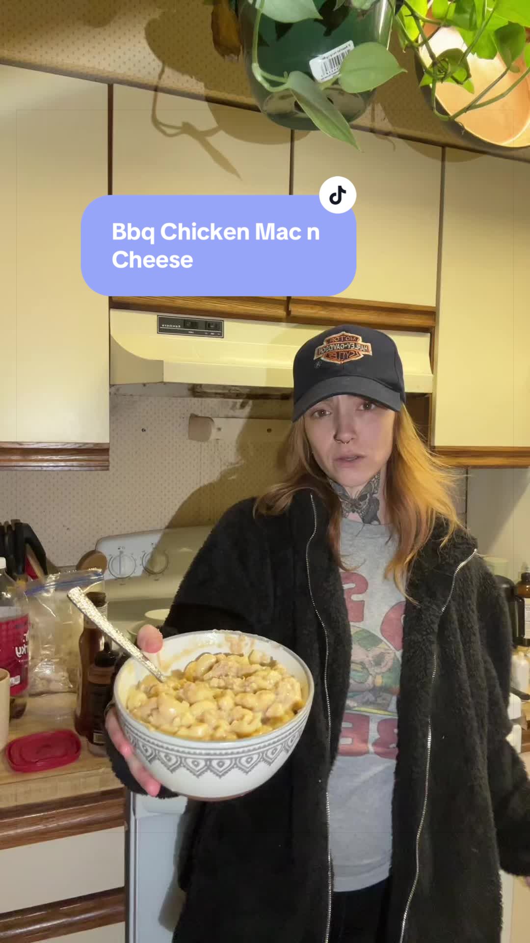 TikTok post by @crunchymomsourdough for Elijah's Xtreme. Caption reads: Bbq Chicken Mac n Cheese… the lazy way 🤪 #bbq....