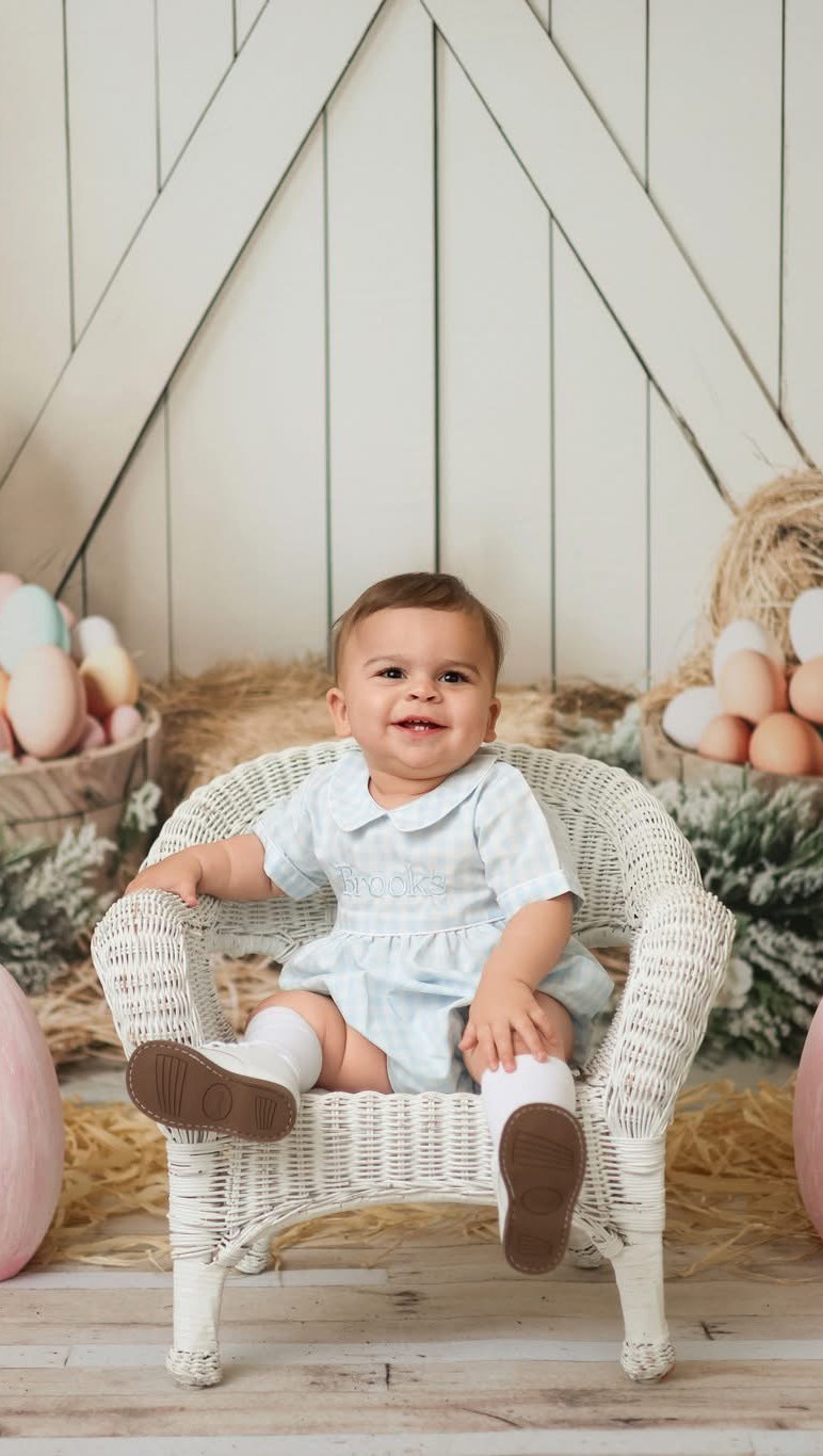 Instagram post by @lezliebrooks for Move2Play. Caption reads: [...] little one for Easter? Don’t worry....