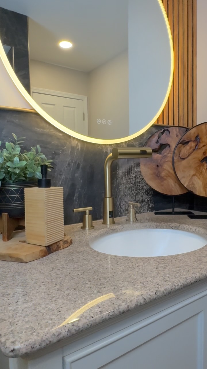 Instagram post by @prettyflippedpieces_byrowana for Lefton. Caption reads: [...] old faucet to this digital beauty from....