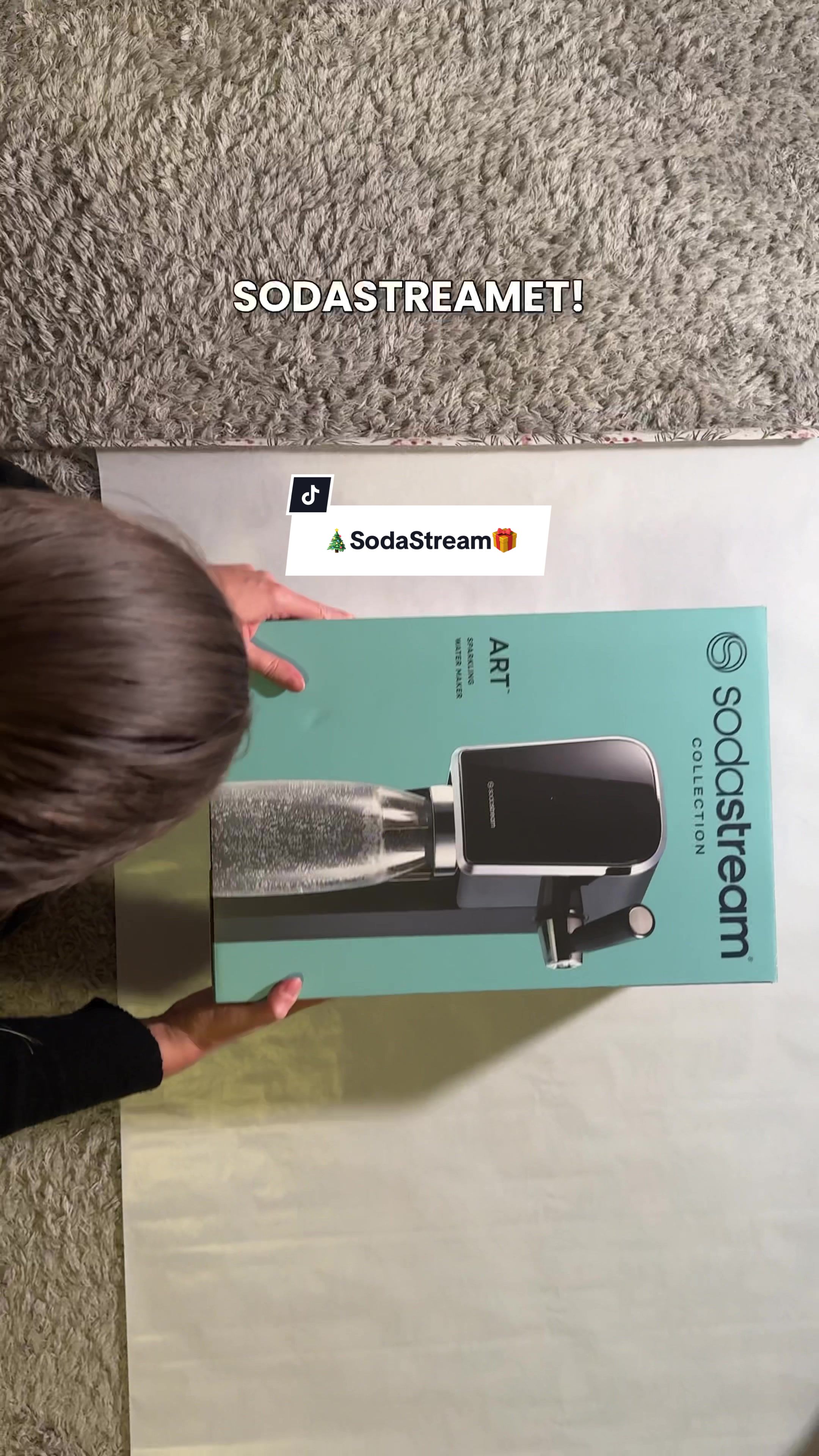 TikTok post by @losttogether.hu for SodaStream. Caption reads: [...] a szeretteidnek? @SodaStream Magyarország....