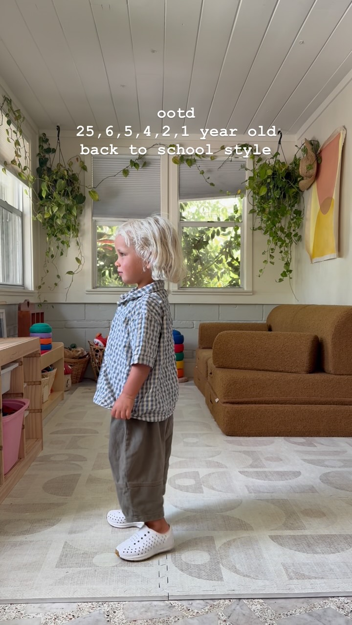 Instagram post by @isabellavburan for Native Shoes. Caption reads: Just 6 different ways we styled @nativeshoes for....