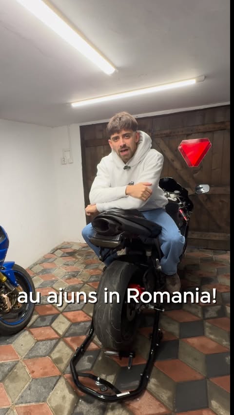 Instagram post by @deiutvv for Xlmoto. Caption reads: [...] #goeastbulgaria #blackfridayXLMOTO #raven....