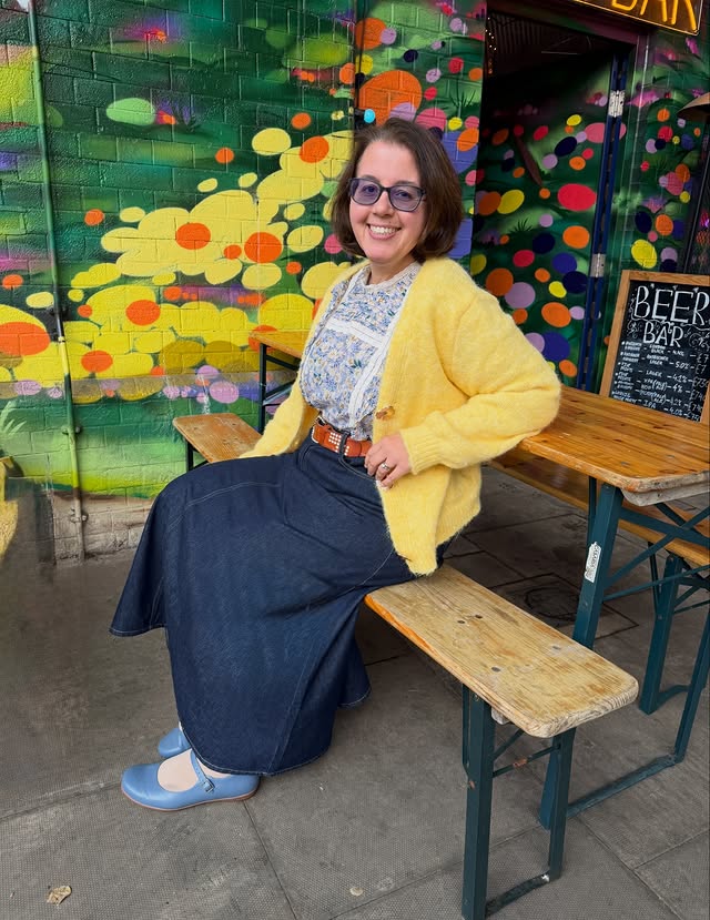 Instagram post by @whoisthatlondonmum for Blue Vanilla. Caption reads: [...] lately 💛🩵🩷🤍 My lemon cardi by....