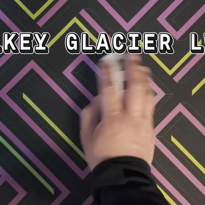 Instagram post by @samuelnarbuada for Chilkey. Caption reads: [...] GLACIER LW 8K WHITE with the stock CHILKEY....