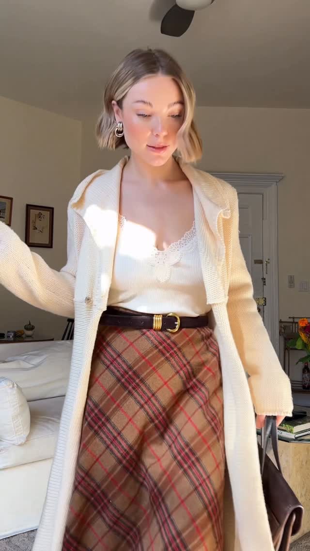 Instagram post by @amberyackzan for Madewell. Caption reads: coziest $10 wool sweater ever!! everything is....