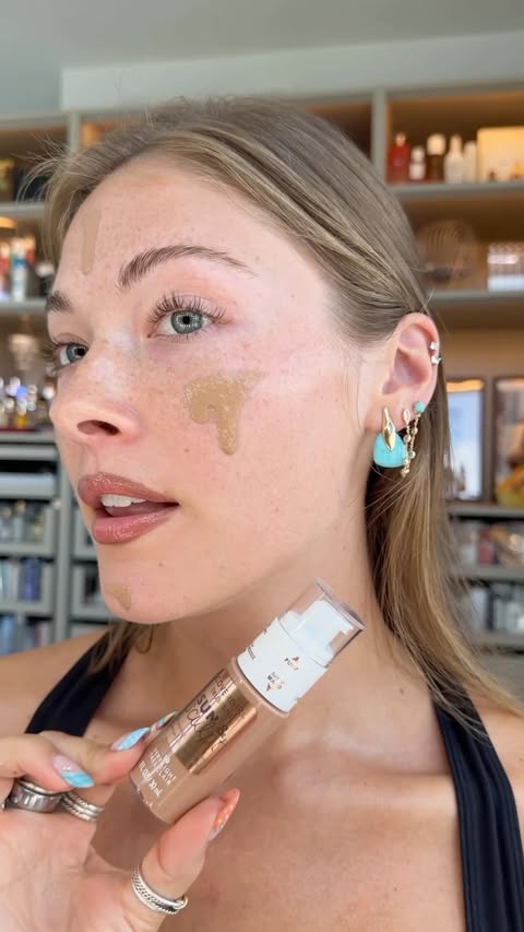 Instagram post by @kayla.ryan1 for COVERGIRL. Caption reads: [...] under makeup!! This is the new @covergirl....