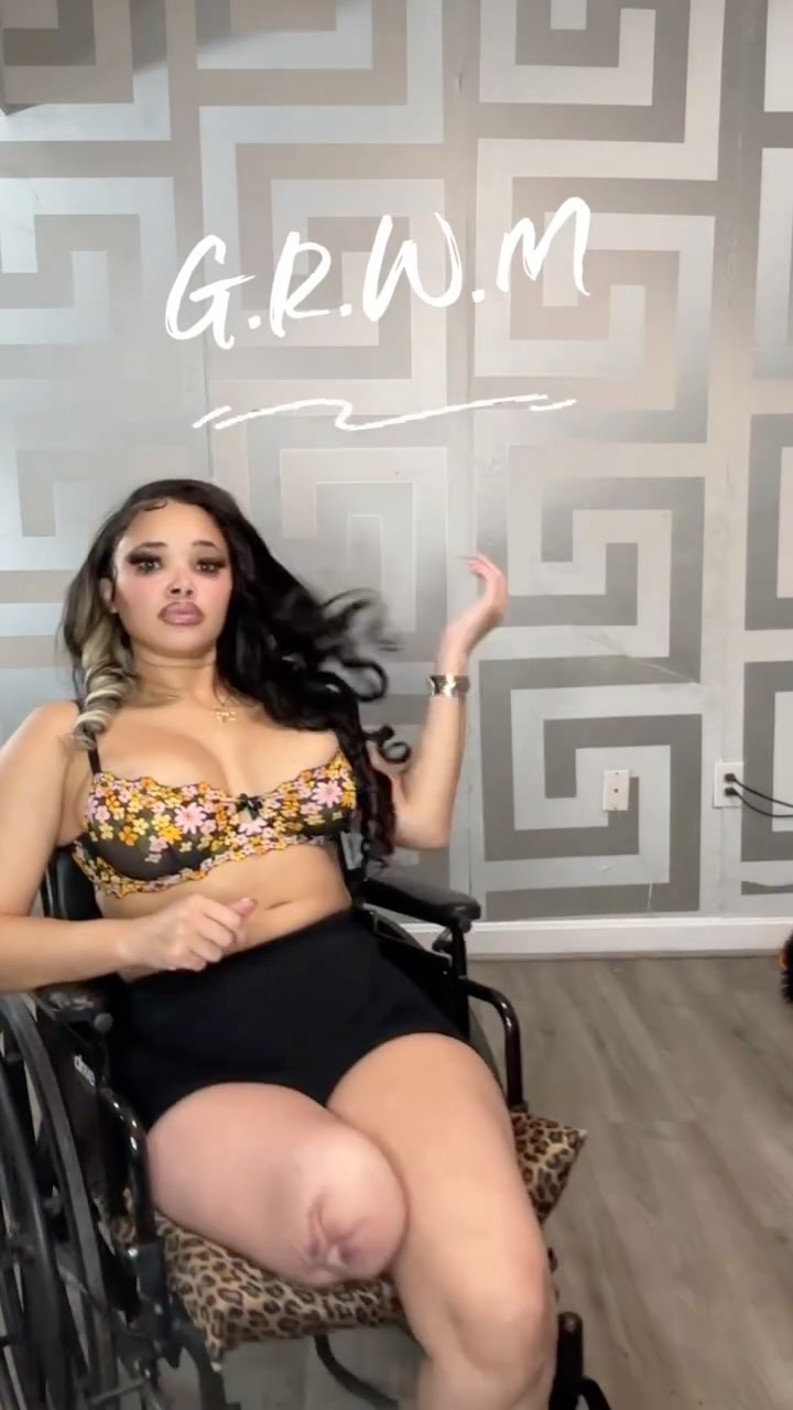 Instagram post by @amourkatya for Savage X Fenty. Caption reads: First time stepping in some thigh-highs in 4 years....