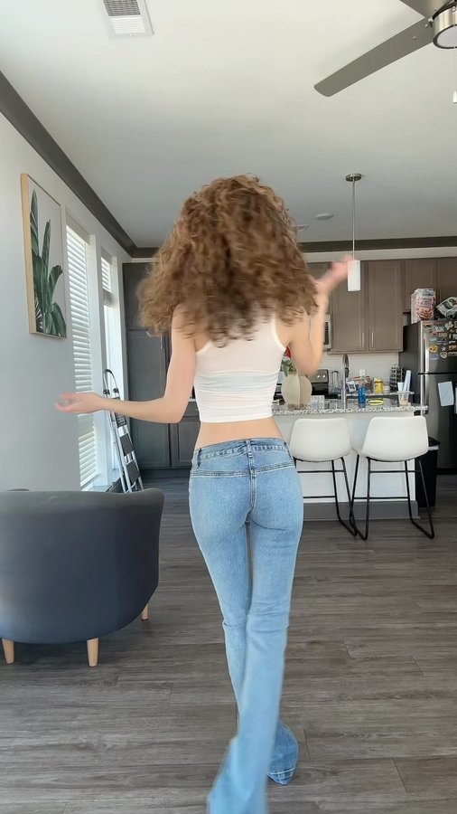 Instagram post by @sarahknapier for Revice Denim. Caption reads: [...] #reels #explorepage #denim #revice....