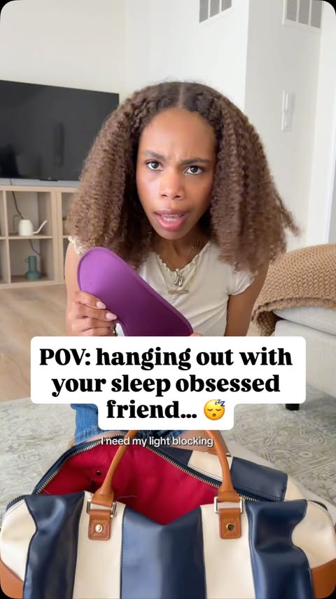 Instagram post by @soellegirls for OLLY. Caption reads: [...] them and some good zzzzz’s 😴 @OLLYWellness....