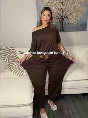 TikTok post by @zee_o95 for Katch Me Chic. Caption reads: [...] piece lounge set! 😮‍💨👌🏽🐻☕️🍂 @Katch Me....