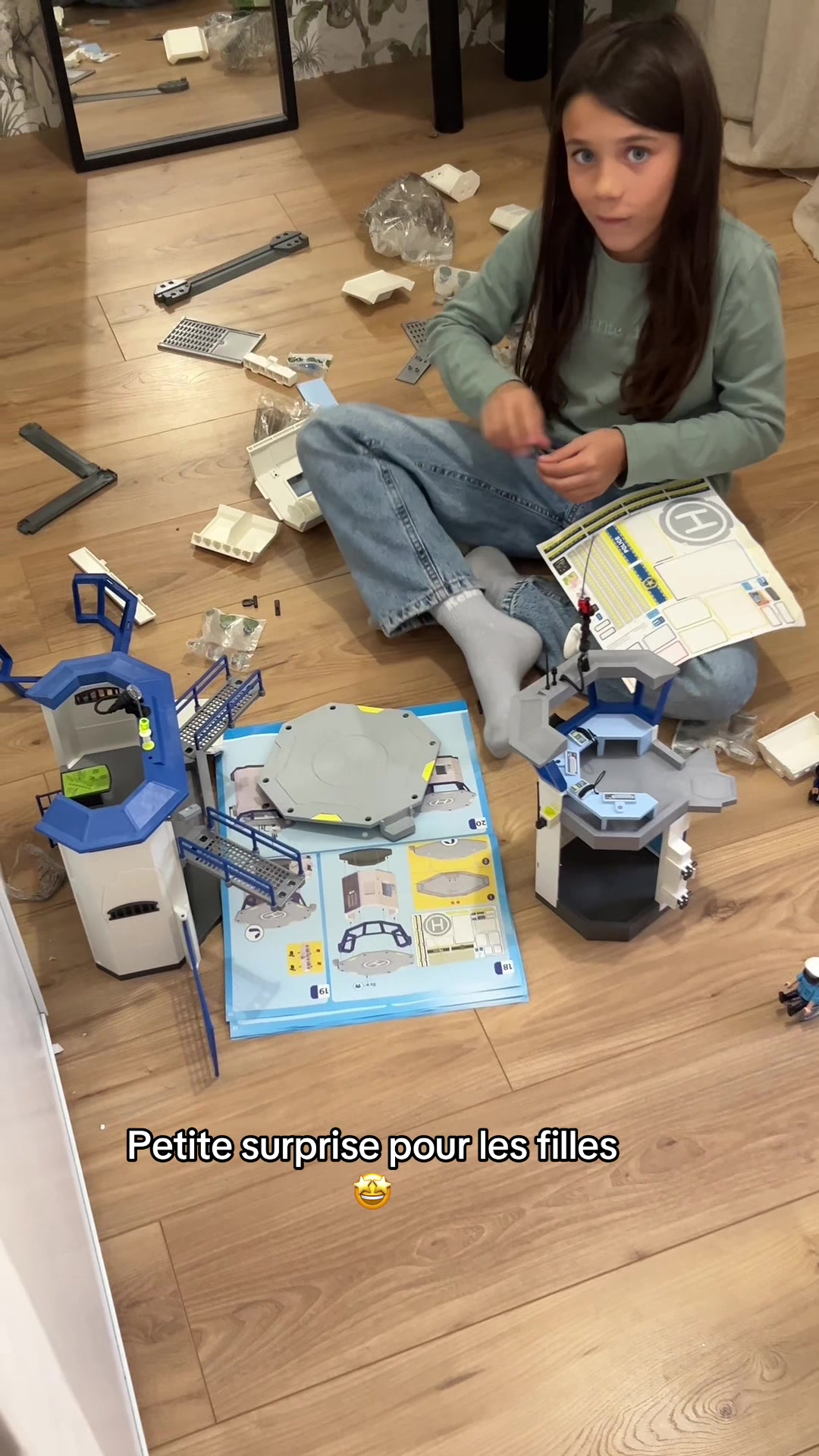 TikTok post by @_lilianabr_ for PLAYMOBIL. Caption reads: #kids #mumlife #playmobil #surprise #collaboration....