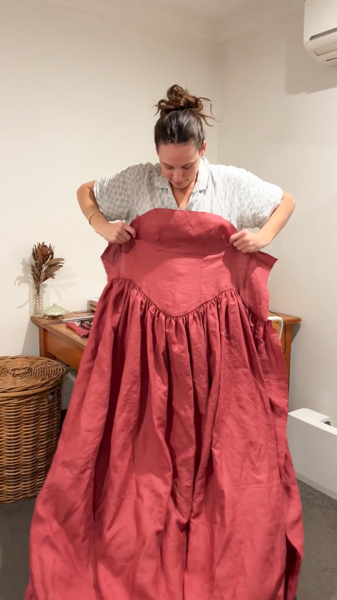 Instagram post by @georgias_portfolio for The Fabric Store. Caption reads: How am I doing?? 

Linen is from....