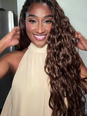 TikTok post by @itzyourgirlv2 for OQ Hair Shop. Caption reads: [...] styles 🤎 I used five packs of @oqhairshop....