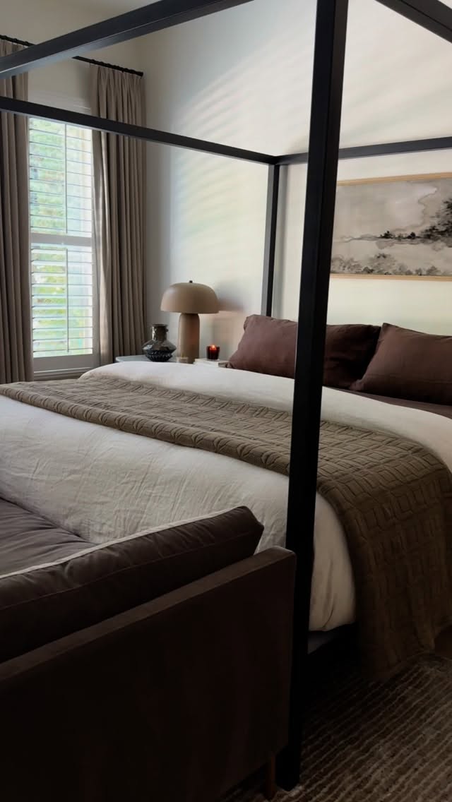 Instagram post by @jaci.daily for The Citizenry. Caption reads: [...] new bedding from @the_citizenry....