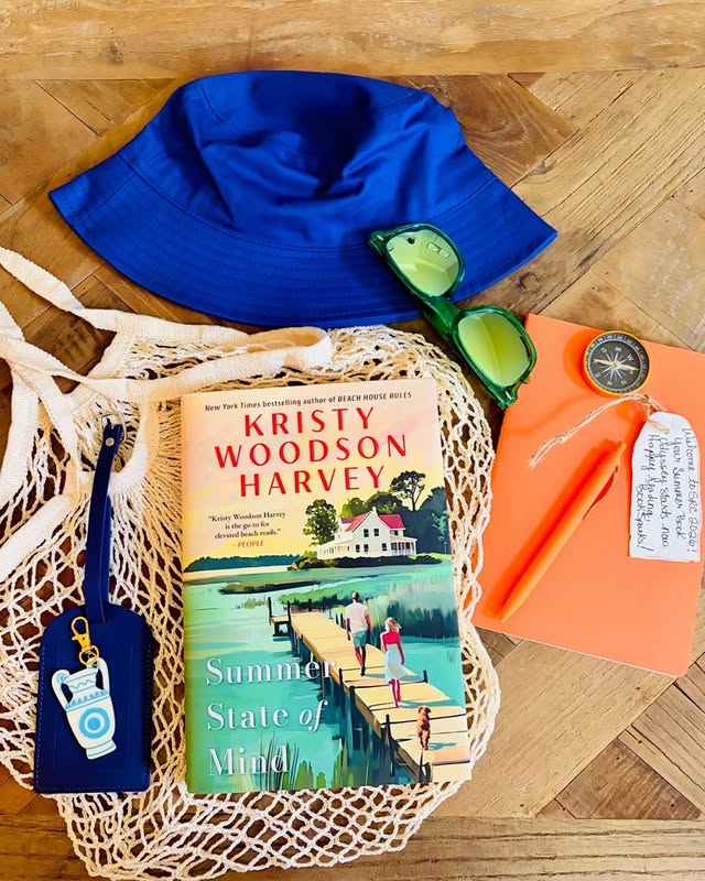 Instagram post by @coffee.break.book.reviews for BookSparks. Caption reads: Many thanks to @booksparks for my #gifted copy.....