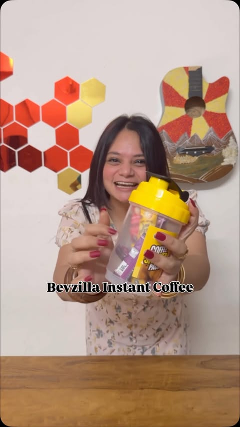Instagram post by @heypriyaanka for Bevzilla. Caption reads: [...] #reelsindia #coffee Instant coffee ,....