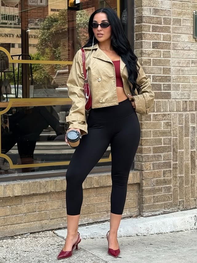 Instagram post by @byjacklynsof for Fabletics. Caption reads: on the move @fabletics #fableticspartner....