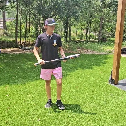 Instagram post by @theartistboys for Axe Bat. Caption reads: [...] GIVEAWAY CLOSED 🔥
I’ve teamed up with Axe....