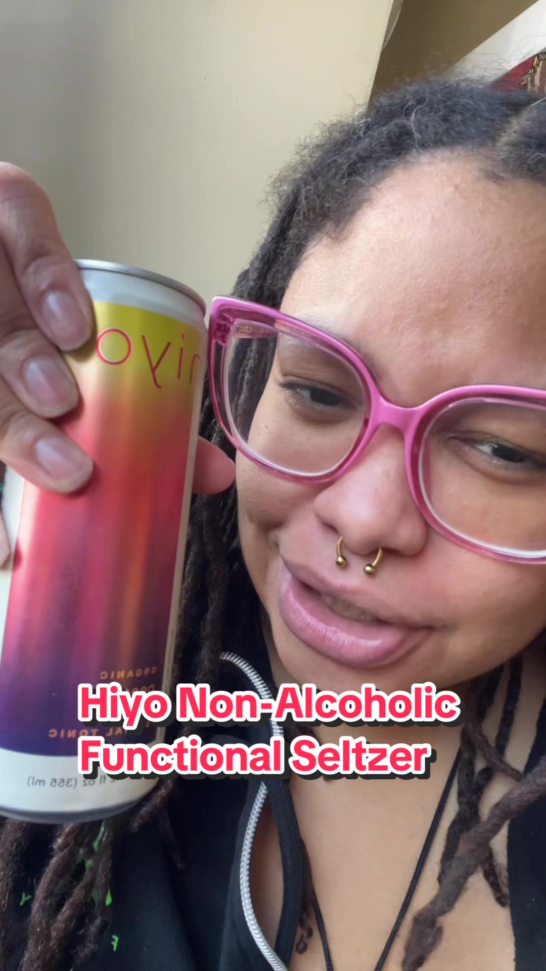 TikTok post by @daniellecavv for hiyo. Caption reads: [...] Healthier choice, better mood. 🌿 @drink....