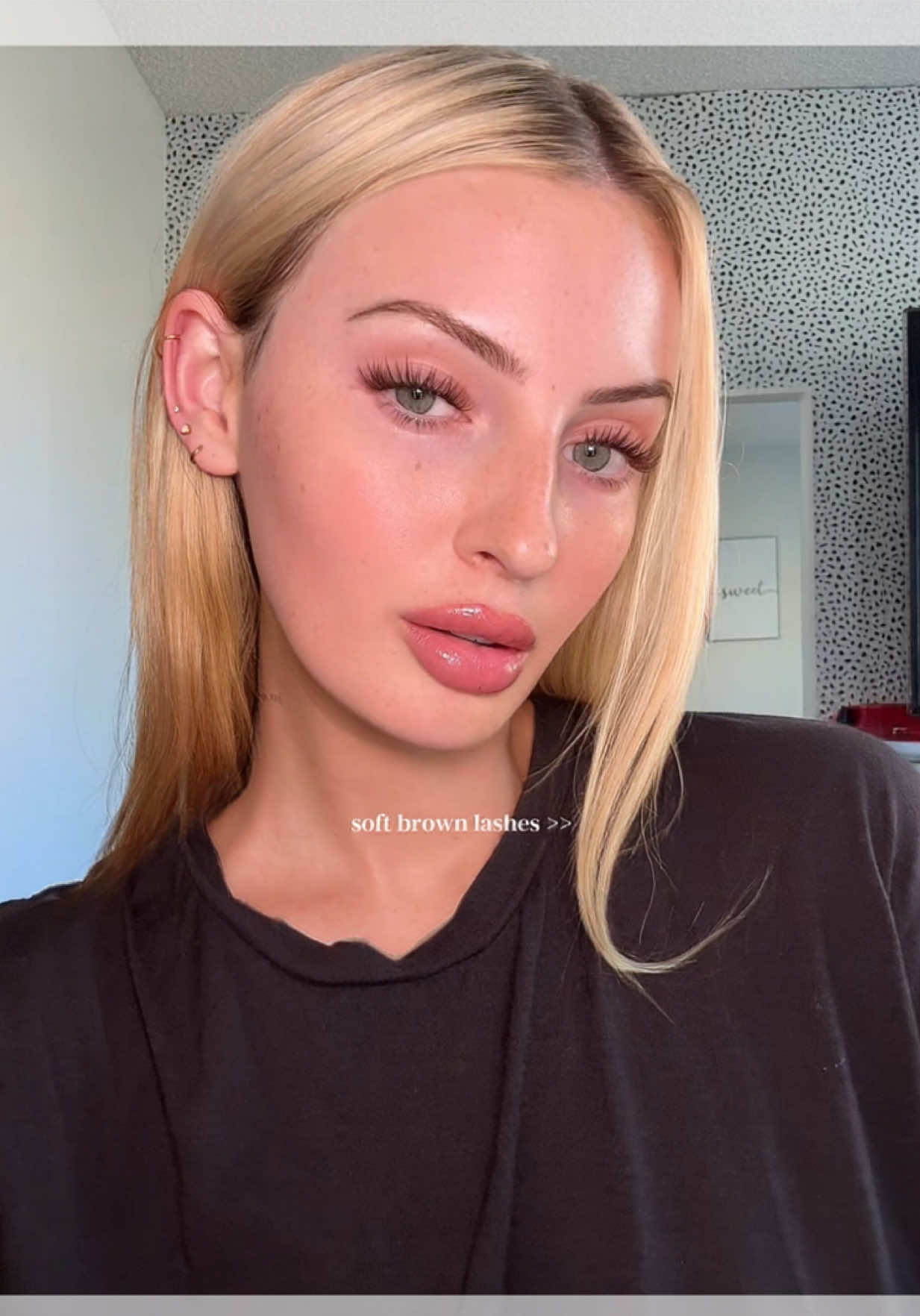 TikTok post by @allisongoodwinn for Kisslily. Caption reads: @Kisslily brown lashes in style [...].