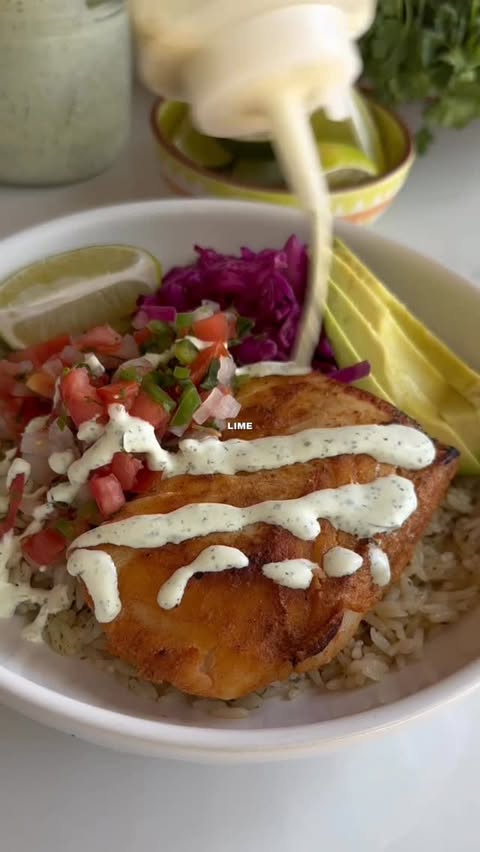 Instagram post by @foodwithfiya for The Feedfeed. Caption reads: #AD Comment ‘RECIPE’ to have this Baja Fish Taco....