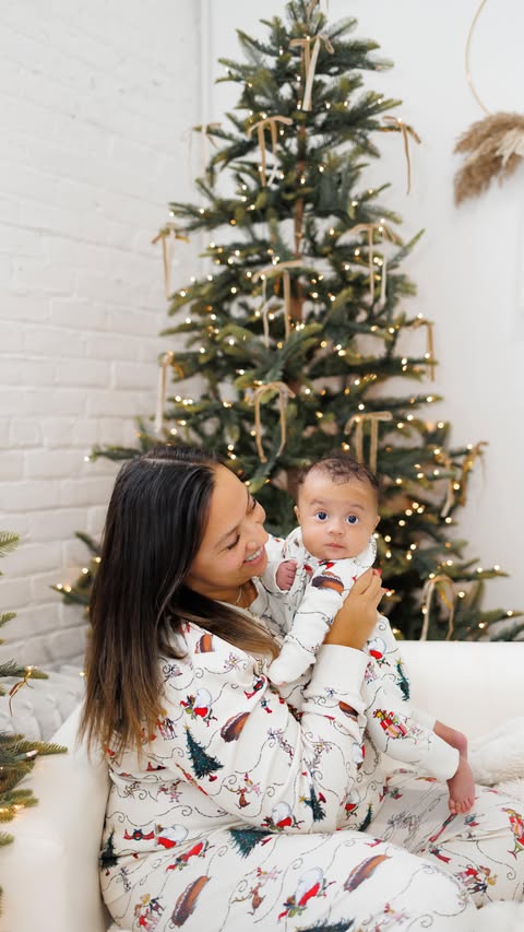 Instagram post by @mrscarr_ for Enfamil. Caption reads: #enfamilpartner Do you have a fussy baby? Not in....