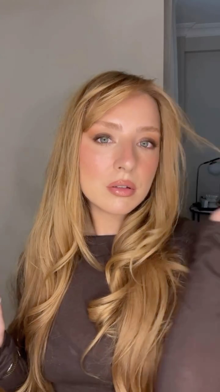 Instagram post by @damlakalaycik for Too Faced. Caption reads: Toasty makeup🤎
@hauslabs triclone skin tech....