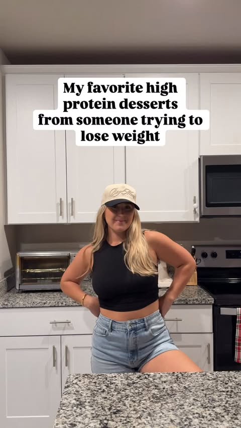 Instagram post by @brycelynsperrazza for 1UP Nutrition. Caption reads: [...] so making high protein desserts with....