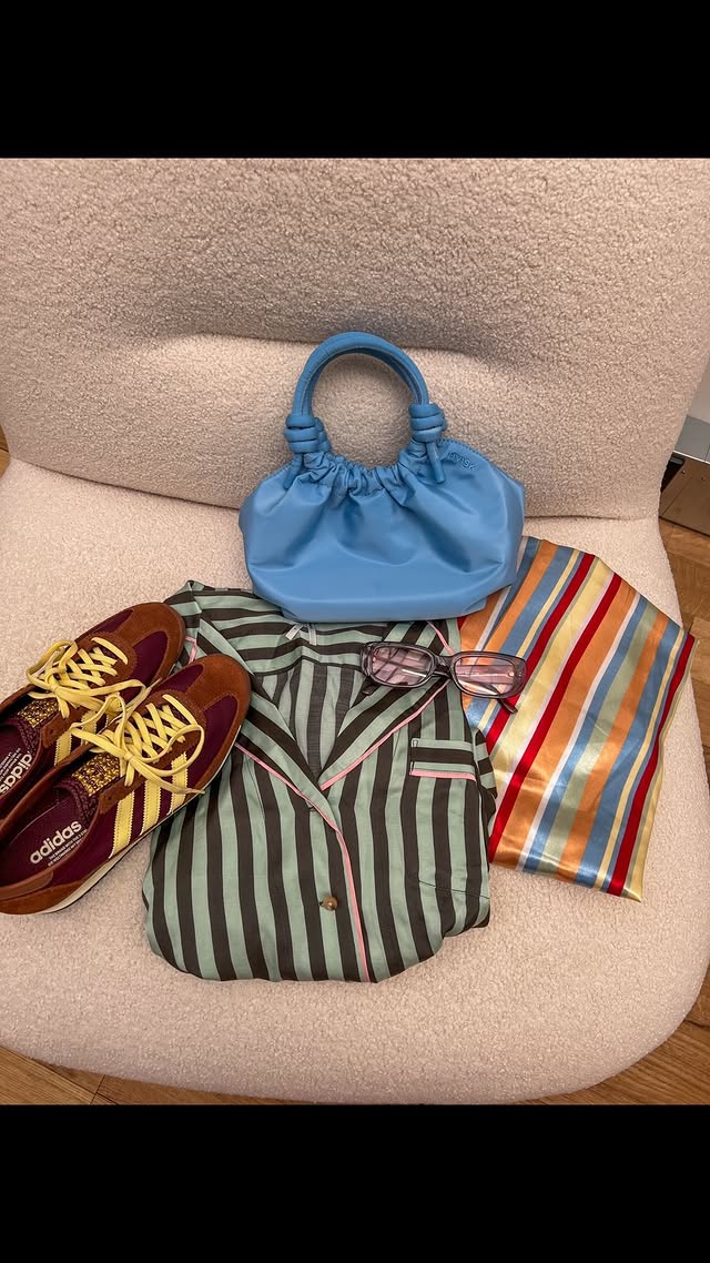 Instagram post by @elinorcharlotte for HVISK. Caption reads: [...] The shirt is @anthropologieeu Bag is @hvisk....