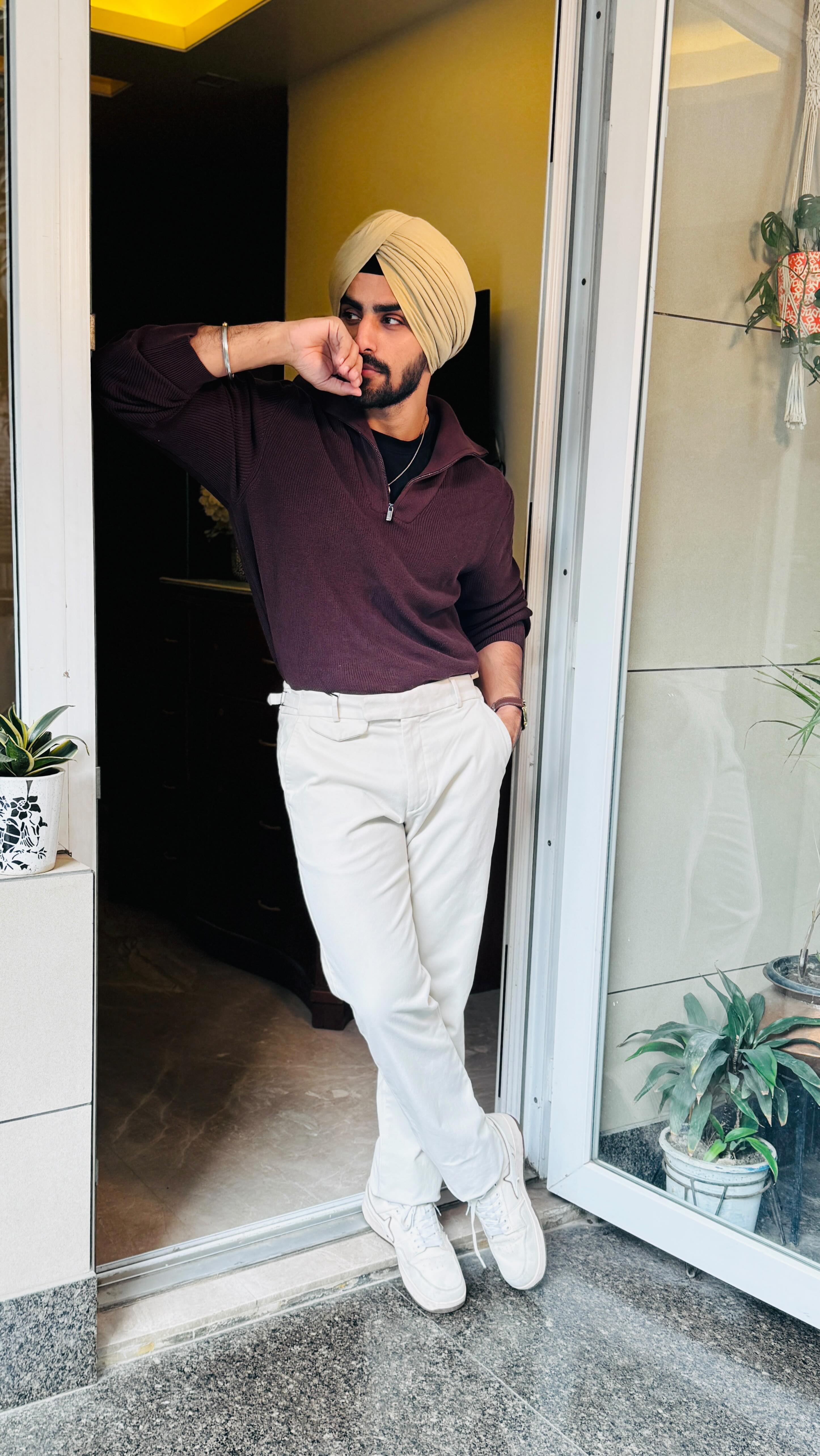 Instagram post by @stylin_around for RARE RABBIT. Caption reads: A collection that’s rare indeed. ✨
Rare Rabbit’s....