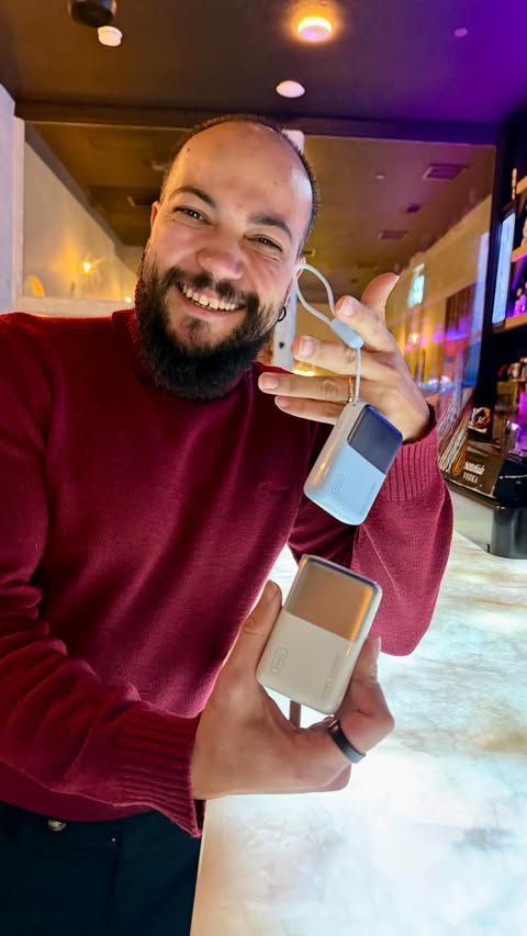 Instagram post by @tarikdeliktas for INIU Shop. Caption reads: ✨ New year, fully charged ✨

Dinner dates,....