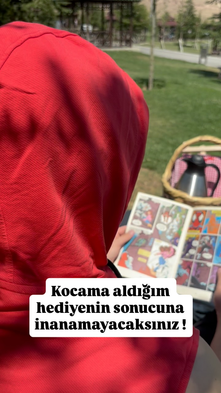 Instagram post by @sezgilandyy for Marvel. Caption reads: Benim için de onun için de inanılmaz bir hediye....