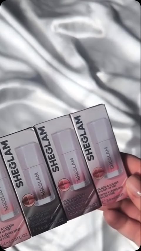 Instagram post by @muca_roan for The Mum Edition. Caption reads: POV: you found the lip tint that gives you that....