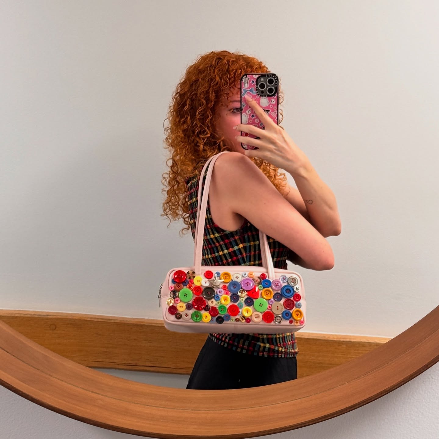 Instagram post by @martinamartian for Stand Oil. Caption reads: BUTTON BAG 🪡🧵
In collaboration with @standoil ❤️....