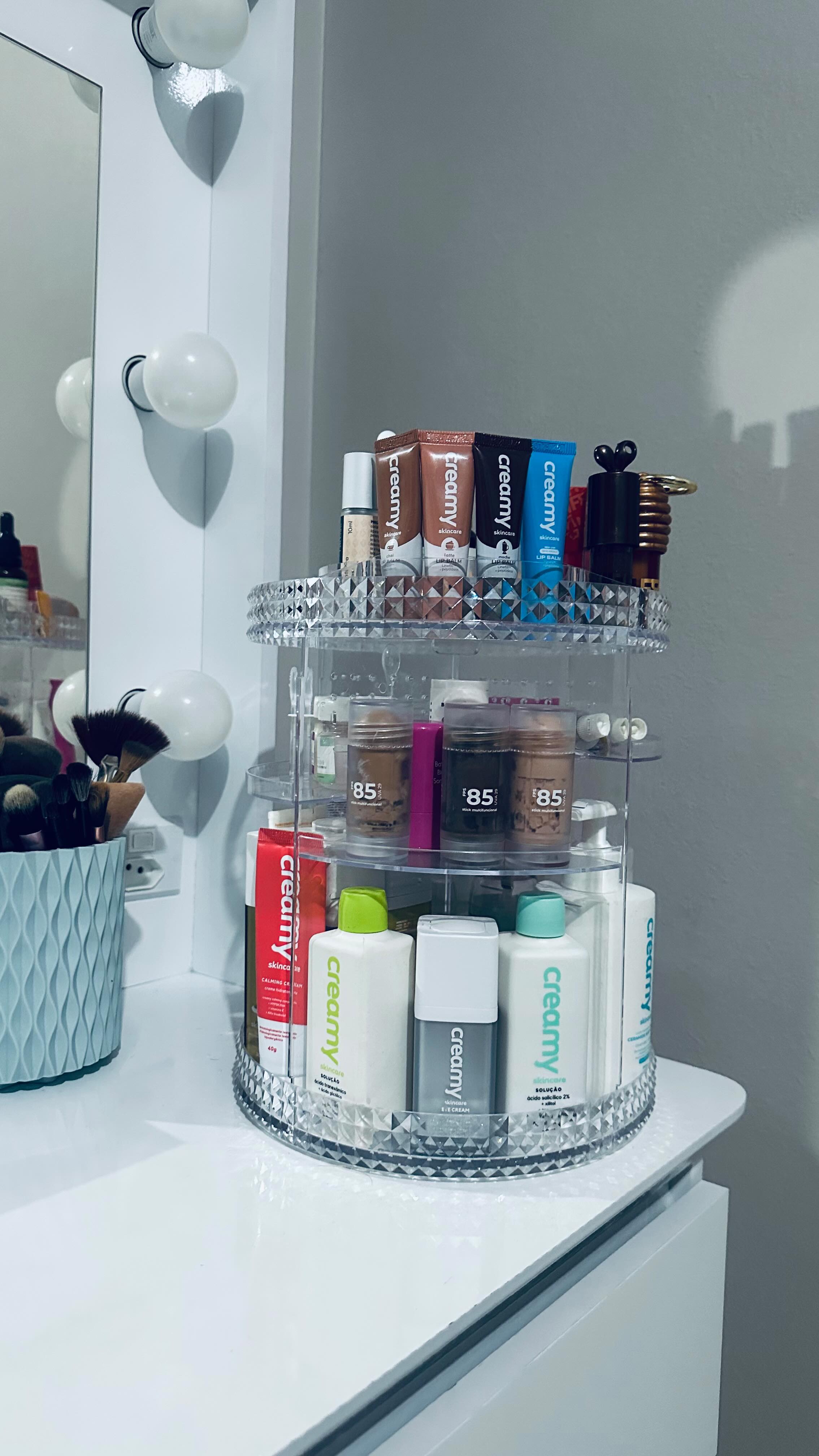 Instagram post by @dailymanucunha for Creamy Skincare. Caption reads: hoje está imperdível! Aproveitem!....