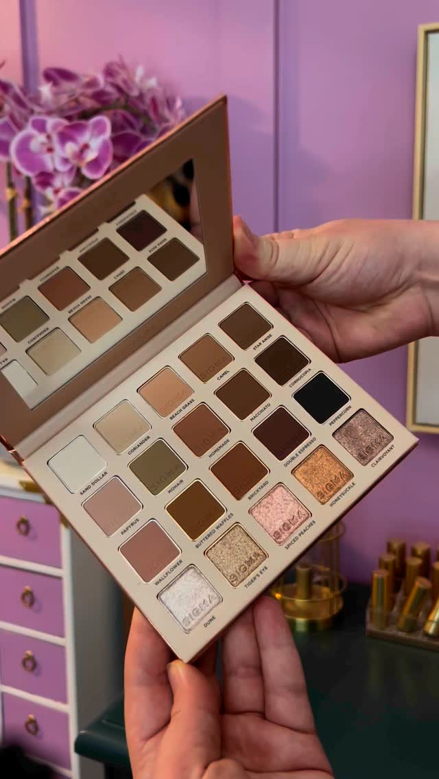 Instagram post by @amylovesmakeup for Sigma Beauty. Caption reads: All the neutral vibes with the new @sigmabeauty....