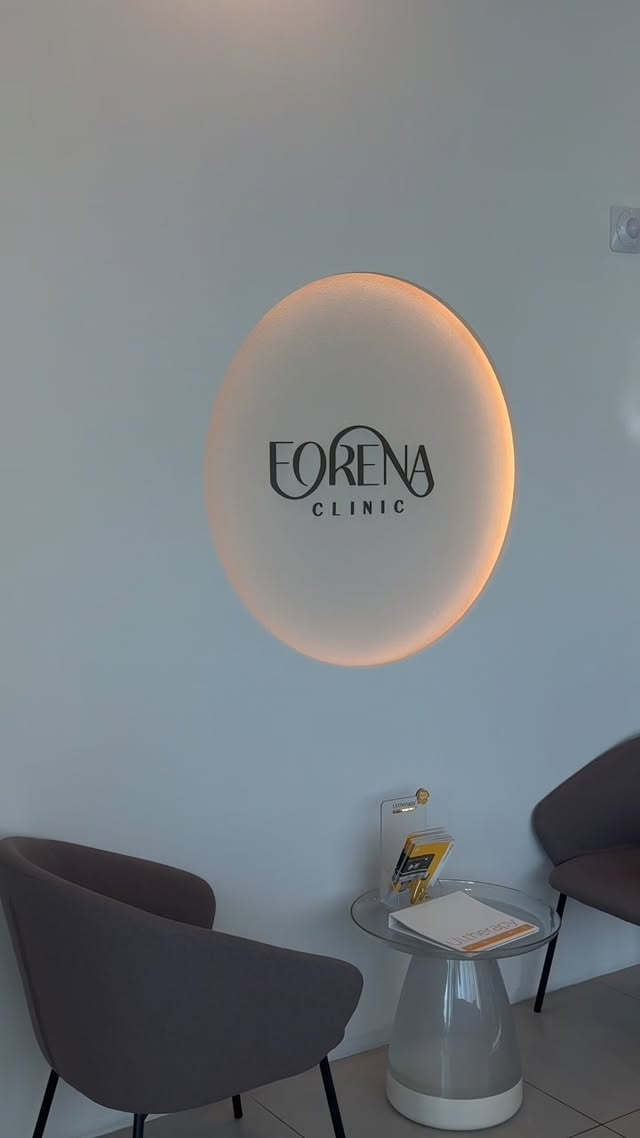 Instagram post by @forenaclinic_global for Forena Clinic. Caption reads: @forenaclinic made me glow again✨ #aquapeel [...].