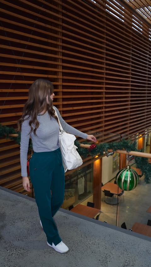 Instagram post by @sierralillies for Jaanuu. Caption reads: Having family in healthcare during the holidays....