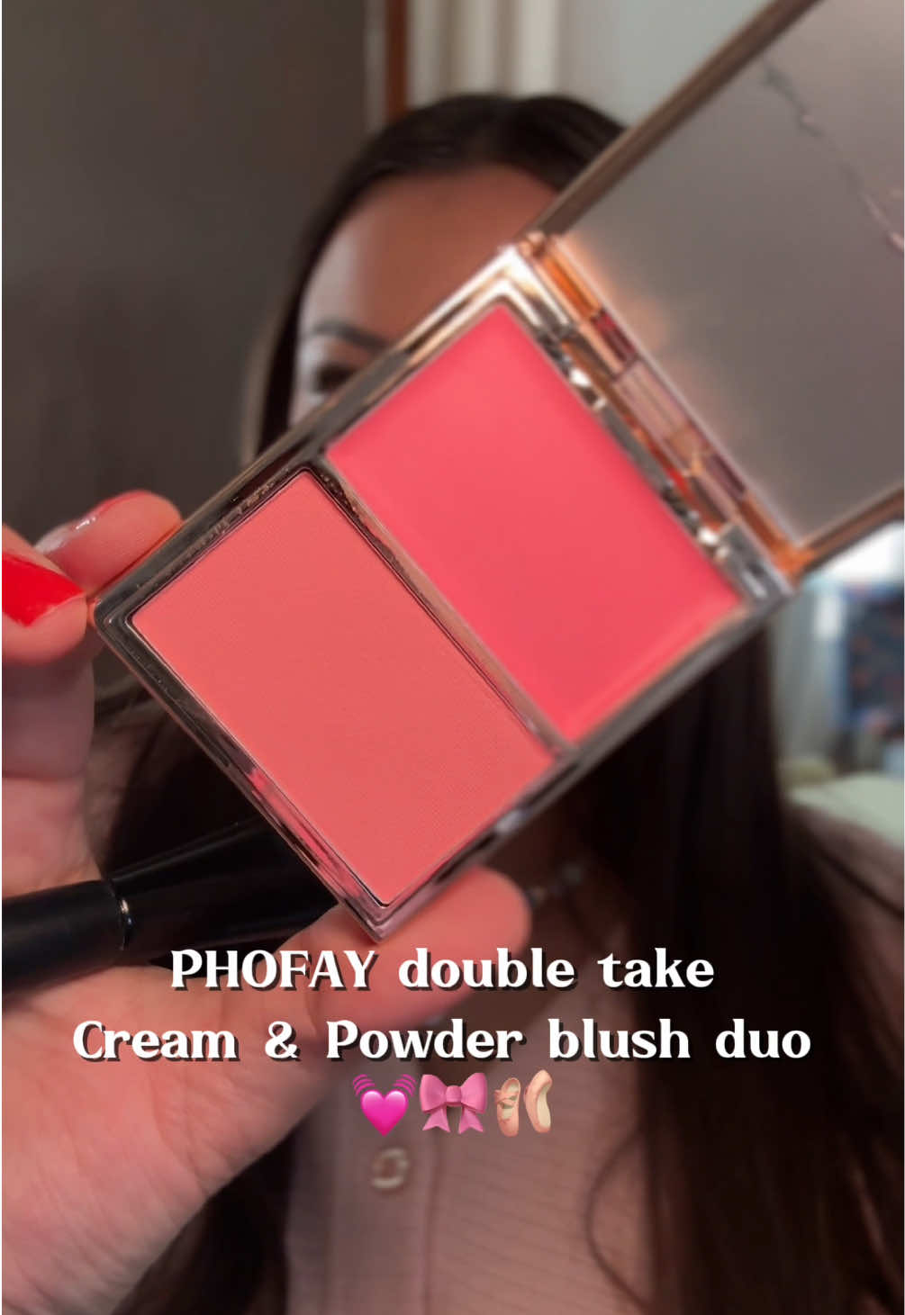 TikTok post by @itsmommybeatriz for PHOFAY US. Caption reads: [...] that good?!💓🌸🩰 @PHOFAY Cosmetics @PHOFAY....